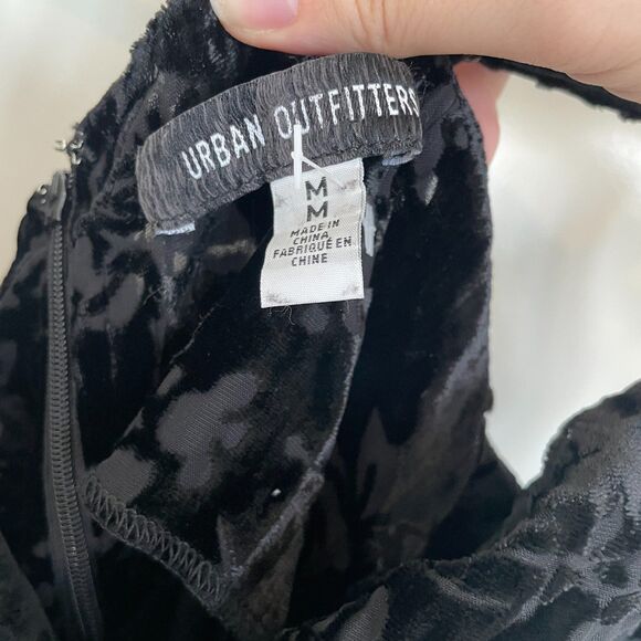 Urban Outfitters Midi Dress Sz Medium Velvet Burnout Whimsigoth Dark Romantic - Picture 9 of 10